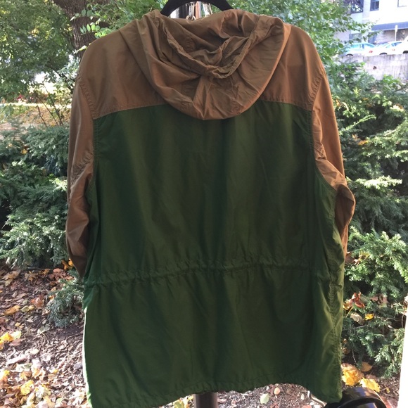 Eddie Bauer lightweight parka - Picture 7 of 8